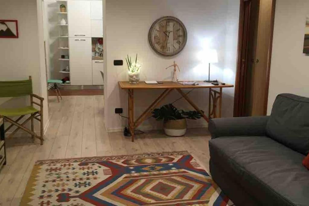 Casa Via Toledo. Centralissima E Vicina Al Porto Leilighet Napoli Eksteriør bilde