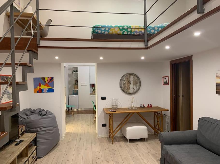 Casa Via Toledo. Centralissima E Vicina Al Porto Leilighet Napoli Eksteriør bilde