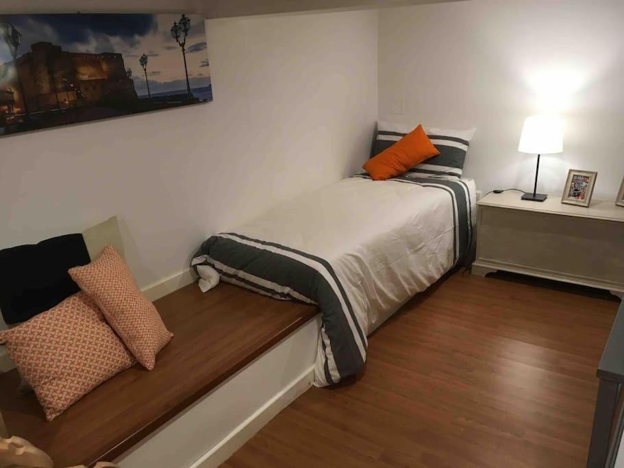 Casa Via Toledo. Centralissima E Vicina Al Porto Leilighet Napoli Eksteriør bilde