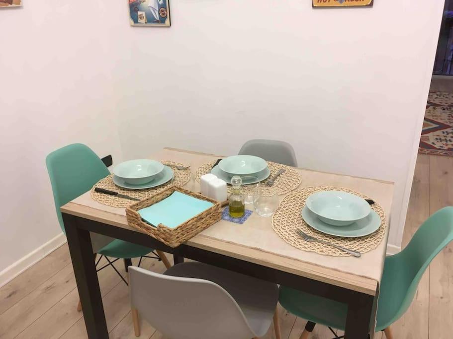 Casa Via Toledo. Centralissima E Vicina Al Porto Leilighet Napoli Eksteriør bilde